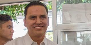 Lo dice quien irrumpió, montado a caballo, en la cámara de diputados. Revelan Nuevo Rancho De Sandoval Para Criar Caballos De Raza