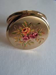 $39.88 nice vintage stratton england hand compact powder mirror floral. Vintage 1950 S Stratton Convertible Powder Compact Unused Etsy Stratton Compact Stratton Compact