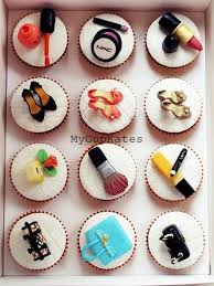 Our heroine is in the hospital, accompanied by the human torch. Makeup Cupcakes Cake By Kate Kim Cakesdecor