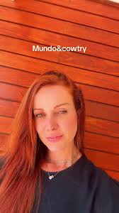 Vanessa Romero (@van.romero)