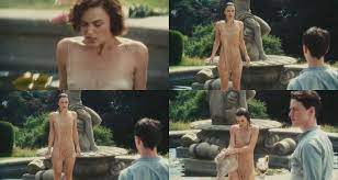 Naked Keira Knightley in Atonement < ANCENSORED