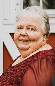 Can someone edit this family photo?