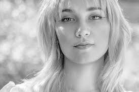 Renee Marie's Instagram, Twitter & Facebook