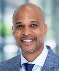 Christopher Eli's Instagram, Twitter & Facebook