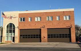 Fairfax City Station 3 Engine 403 Truck 403 And Medic 403 Fairfax City Va Fire Station House Fire Fire Dept