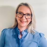 1700+ "Kerry &" profiles