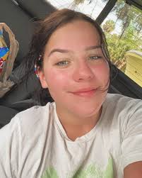 ☆Emma Louise D'Amore☆ (@emmadamoreee) • Instagram photos and videos