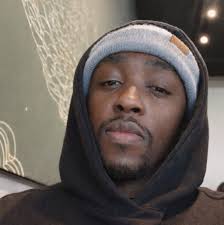 A very impressive young man. Stiff bar, tested Fed, 405kg at 105kg and only  20.