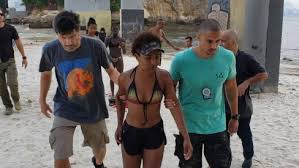 Enter & enjoy it now! Policia Prende Luana Neurotica Rival Da Hello Kitty Do Trafico Em Praia De Niteroi Casos De Policia Extra Online