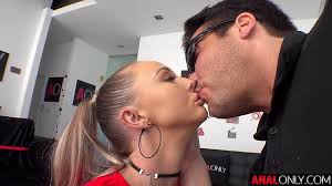 HOG.TV | Paisley Porters deep desires for anal & doggystyle - Mike Adriano  joins in!