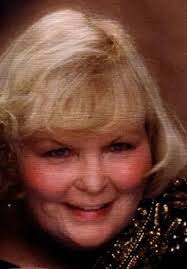 Ann Goodsell's Instagram, Twitter & Facebook