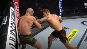 Pe rețea au apărut imagini cu cîntărirea irlandezului conor mcgregor și a americanului dustin poirier înainte de lupta la turneul ultimate fighting imaginile sînt disponibile pe contul de twitter mma junkie. Pxv6lcs9vjldwm