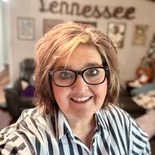 Kari Oldham (@TTULadyK)