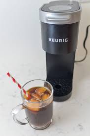 Make your own iced latte at home. 5 Minute Iced Coffee How To Make Iced Coffee With A Keurig Coffeesphere