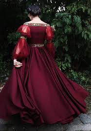 Elven wedding dress · fairytale dress · fantasy dress. C On Twitter Your Name Fantasy Gown Crown Weapon Had To Take A Screenshot Of The Weapon Cause The First Result Is Chandra S Hand Armor Thing Lmao Https T Co Xxbafzorw7