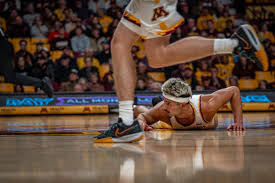 Volleyball readies for taller Illinois