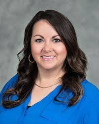 Lisa Bickert's Instagram, Twitter & Facebook