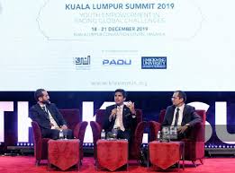 Sebagai seorang remaja, anda juga merupakan seorang belia yang mempunyai peranan penting dalam membangunkan dan memajukan negara ini. Isyarat Kolektif Negara Islam Martabat Peranan Belia