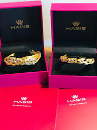 Bagi mereka yang menghargai rasa dan gaya, gelang pandora adalah emas putih, yang. Emas 916 Oro Italia Diamond Cut Habib Jewels Women S Fashion Jewellery On Carousell