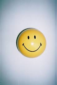 Sasha Kurmaz Just Smile Smiley Smile Wallpaper