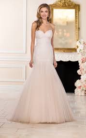 Die abmessungen entsprechen ihrer alten bzw. Trompeten Stil Brautkleid Stella York Wedding Dresses