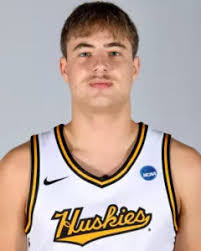 Huskies men head downstate looking for another pair of wins