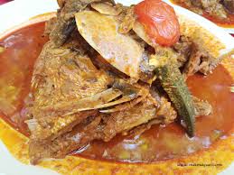 1 ketul kepala ikan jenahak 2 keping badan ikan 1 cawan santan ( cair) 5 sudu besar rempah kari ikan 2 sudu besar serbuk ketumbar 3 sudu besar serbuk cili 1/2 sudu kecil jintan putih 2 sudu kecil biji sawi 3 sudu besar halia dan bawang putih ( dikisar ) 5 ulas. Mamajue Story
