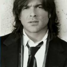 Stream Ana Mina music