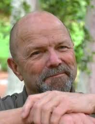 Lt Commander Robert Francis Curry, Jr. Lt Commander Robert Francis Curry,  Jr. was born