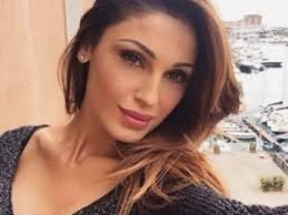 1 413 702 · обсуждают: Anna Tatangelo Problemi Di Salute Annullato Il Concerto Di Treviso
