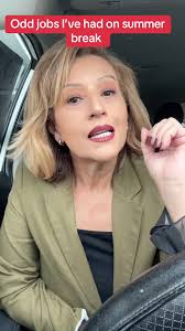 My mom is an old school Latina. #latinos #latinas #hispanos #mejicanos...