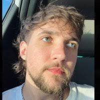 Corey Bay's Instagram, Twitter & Facebook