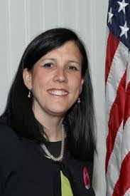 Jacquelyn Leonard's Instagram, Twitter & Facebook