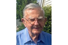 James Tuttle Obituary (1924