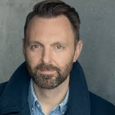 Garry Summers (@garryinrome)