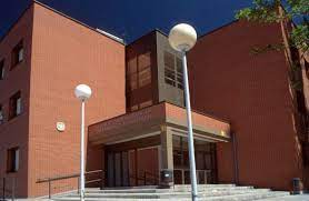 Escuela de Enfermería y Fisioterapia