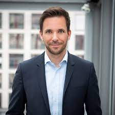 Preparation of monthly and annual statements. Andreas Feustel Leiter Dsl Bank Munchen Dsl Bank Eine Niederlassung Der Deutsche Bank Ag Xing