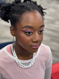 What one-bedroom apartment options are available in Toronto for March 1 or  before?