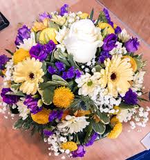 Should we buy a wreath, a bouquet, a pillow, or a spray? Graveside Funeral Flowers Enchanted Rose Florist Derby