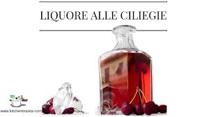 Chiudete ermeticamente il vaso e scuoterlo in modo che gli ingredienti si mescolino bene. Liquore Alle Ciliegie Ricetta Facile Ricette Di Gabri Youtube