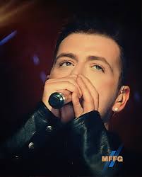 Imagine Mark singing just for...