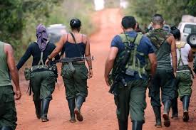 Farcの武装解除により半世紀に及んだ内戦は事実上終結した 。 2017年 9月1日、farcは合法政党「人民革命代替勢力（fuerza armada revolucionaria del común、farc）」を設立した。名称は革命軍時代のまま。 El Horror De Los Secuestros De Las Farc Violaciones Reclutamientos Y Abusos