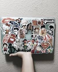 Mulailah prosesnya dengan mengelupas stiker secara perlahan dengan. 10 Ide Sampel Stiker Laptop Di 2021 Stiker Laptop Stickers Laptop Stand