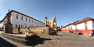 Se incorpora plataforma para la denuncia en línea. File Patzcuaro Michoacan Exconvento Jesuita Hoy Casa De La Cultura Jpg Wikipedia
