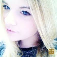 Michelle Teschner's Instagram, Twitter & Facebook