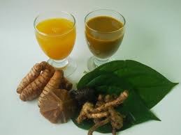 Itulah informasi tentang resep jamu kunyit asam homemade super segar. Random Thoughts Buat Sendiri Jus Jamu Asam Kunyit