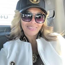 Happy 59th birthday to my mom Daisy Nolan Jackson the 🐐of South Memphis!!  🎉🎊 Yall turn my momma up 💪💪