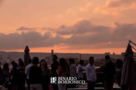 Museo Di Pietrarsa Cocktail Al Tramonto Con Un Panorama Mozzafiato