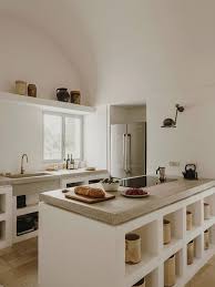 1920s Countryside Villa Renovated By Andrew Trotter Architecture Design Visual Kitchen Design Home Kitchens Kitchen Interior