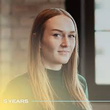 Stacey Kelsey's Instagram, Twitter & Facebook